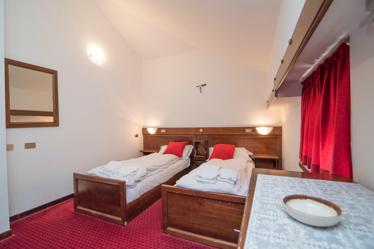 Locanda Ai Dogi Pieve di Cadore Eksteriør billede